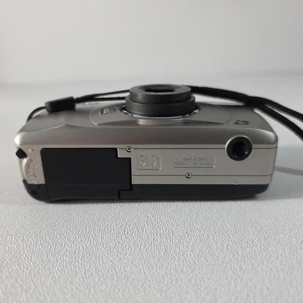 Canon ELPH 260Z APS Film Camera 30-60mm Zoom Lens (TESTED) - NOT 35mm FILM